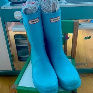 Turquoise Hunter rain boots